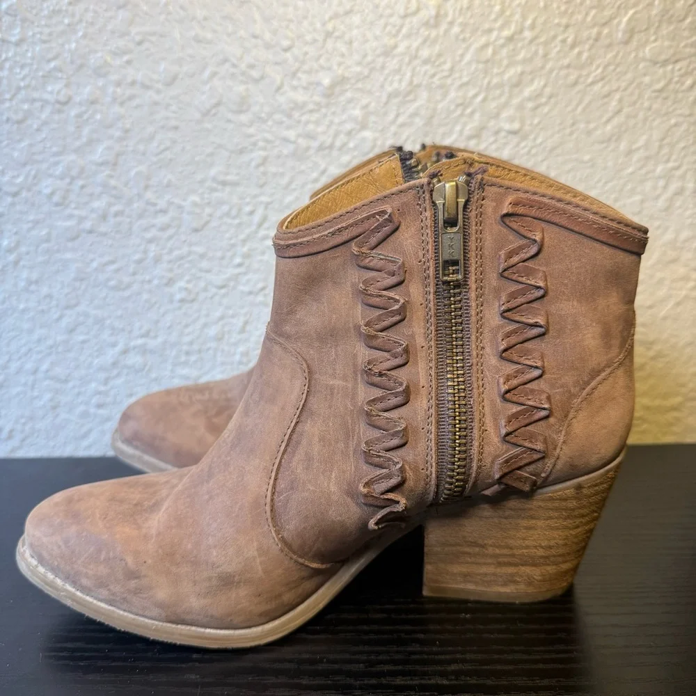 Musse & Cloud Athya Western Boots Brown Leather Ankle Booties Boho Womens Size 6